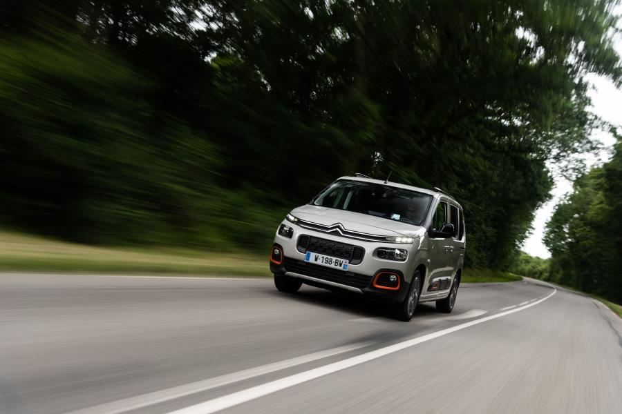  Citroen Berlingo Multispace XTR 2018 года  (фото 29 из 41)